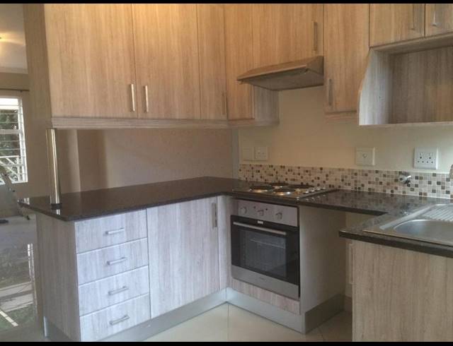 2 BEDROOM PROPERTY TO RENT IN ALLEN'S NEK